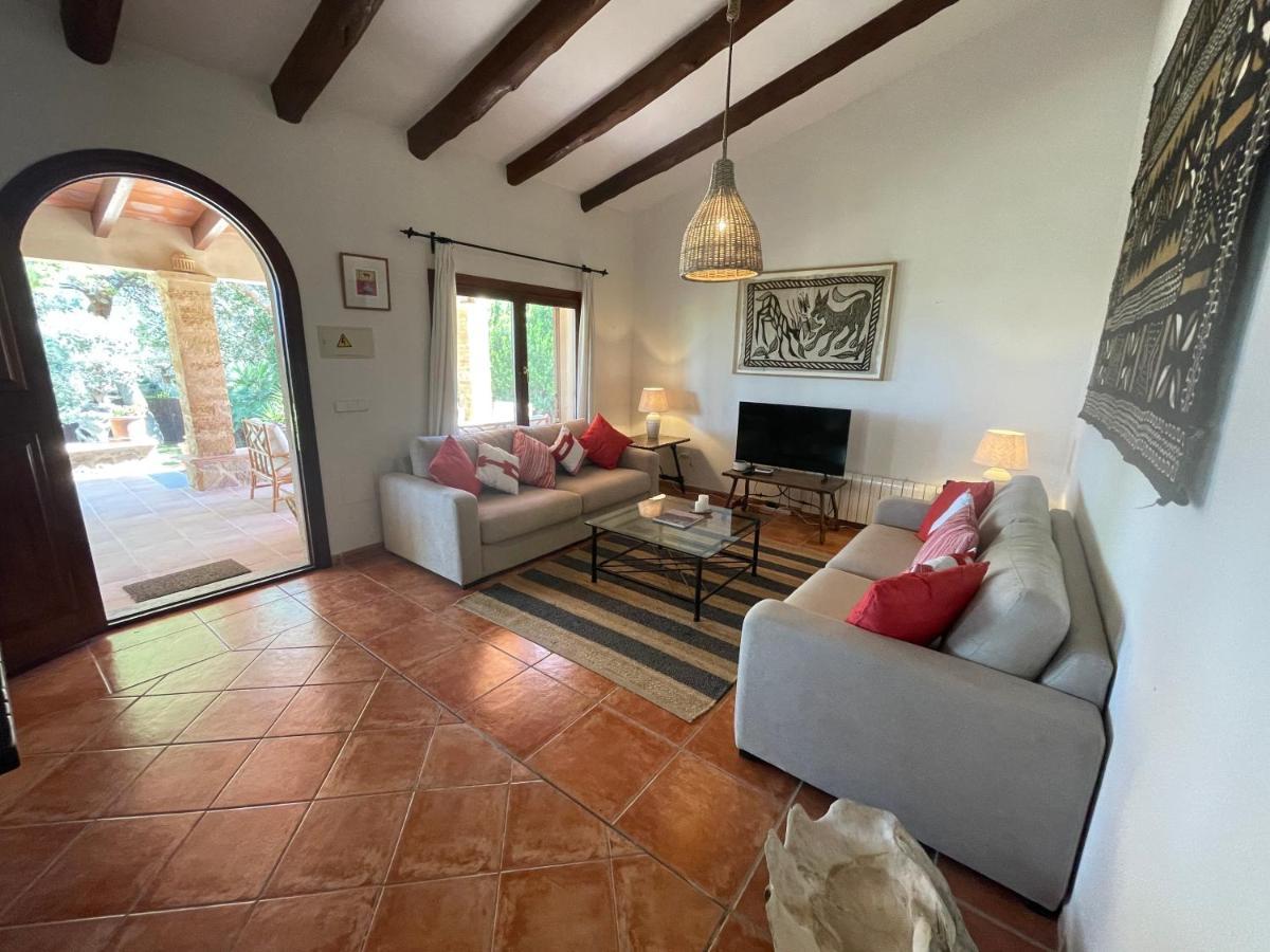 Villa Nostra Caseta With Pool & Marina View Near Beaches