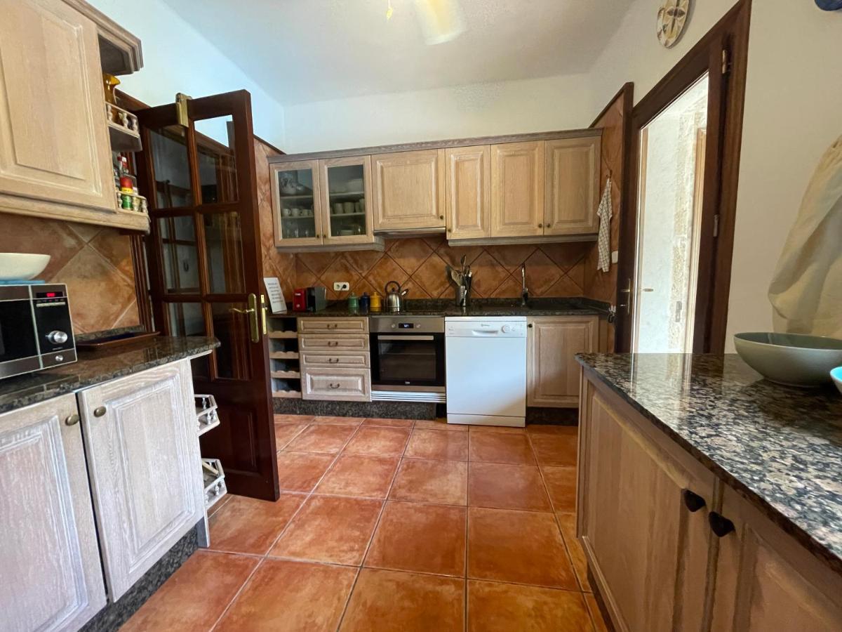 Villa Nostra Caseta With Pool & Marina View Near Beaches